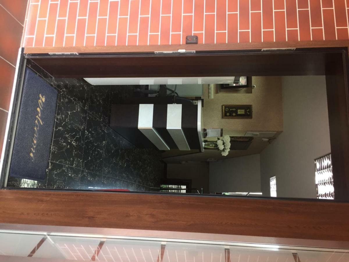 Home Comfort Livoberezhna Iec Kiev Экстерьер фото